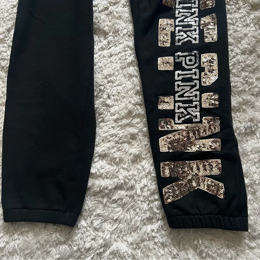 PINK Sequin Joggers Size M - Picture 5 of 5